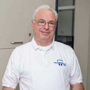 Peter Niersbach -Botendienst/Fahrer |Dentallabor Dammers GmbH